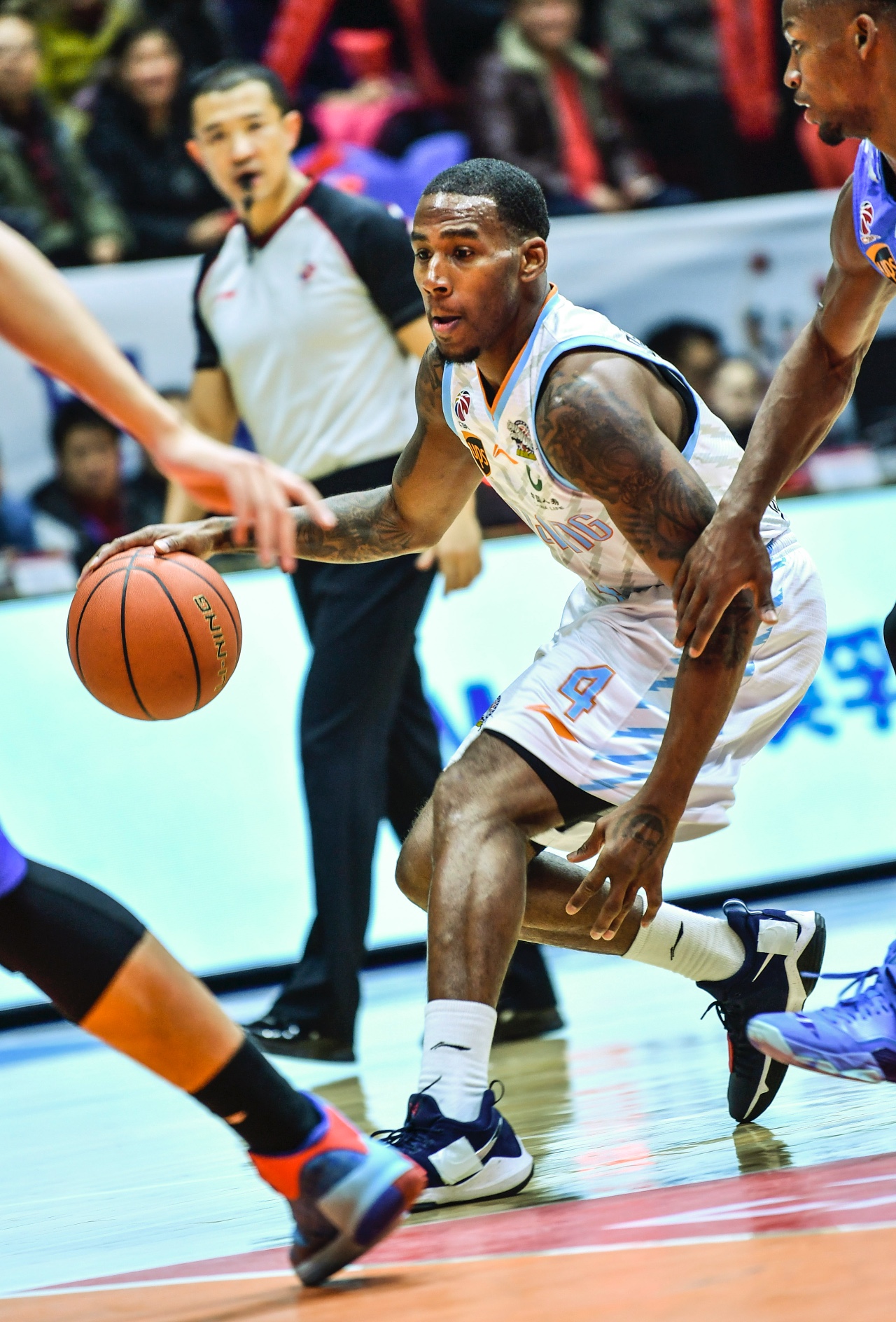 开云安全网站 -摩纳哥发布备战花絮，冲刺阶段强势反弹，全明星赛任务艰巨，赛季目标并未改变的简单介绍